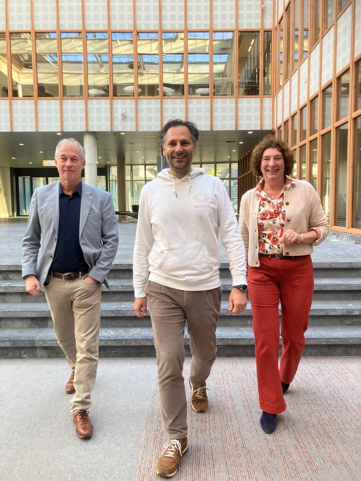 Neolook Intrakoop 2025